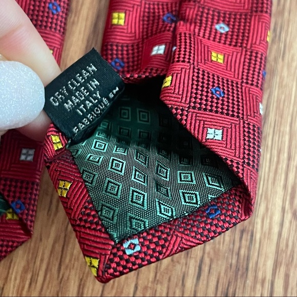 Bespoke Apparel silk tie made in Italy - Picture 11 of 13